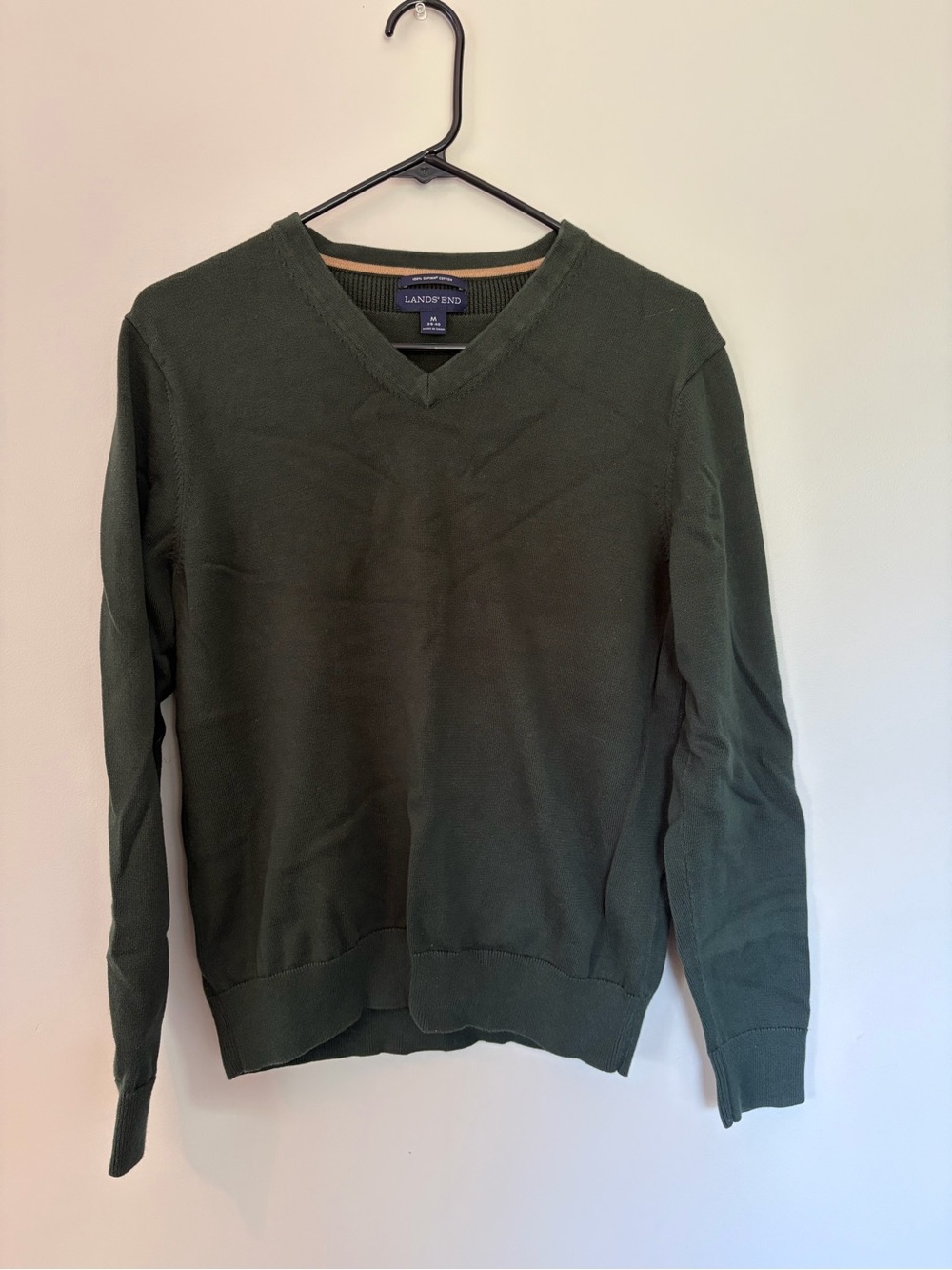 Lands End V-Neck Sweater in Forest Green